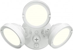 HALO TGS 3000-Lumen Outdoor Triple-Head FloodLight 